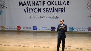 BAKAN SELÇUK, DİYARBAKIR'DA 